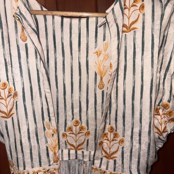 Agua Bendita Strip Floral Maxi Dress Short Sleeve Cream Green Size Small NWT - Picture 10 of 16